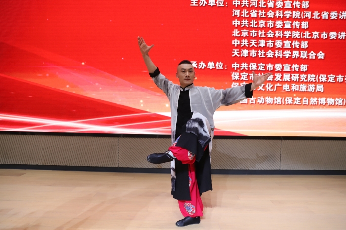 01.河北省河北梆子剧院一级演员，中国戏剧梅花奖获得者 郝士超